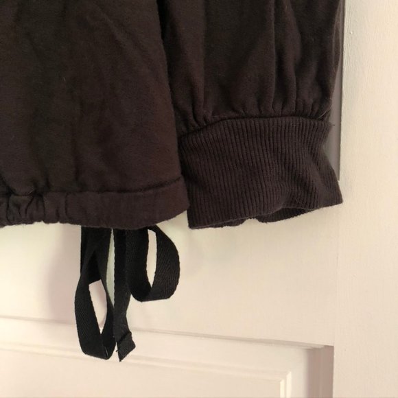 Lou + Grey Slouchy Drawstring Detail Sweater- M - Picture 6 of 7